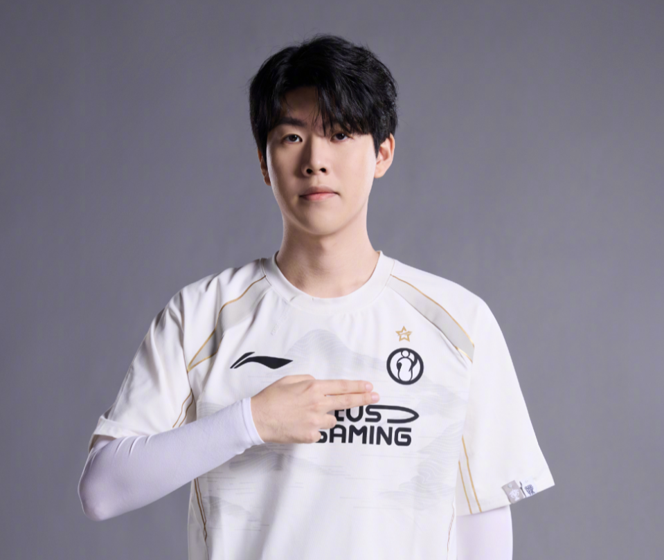 等对手站定 等对手站定